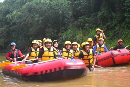 Rekomendasi Tempat Rafting di Puncak Bogor paling paforit dan Tempat Rafting Puncak Bogor paling murah di tahun 2025