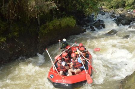 Rafting Puncak Sungai Cisadane