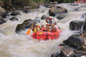 Paket Rafting di Bogor