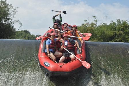 Rafting dan Paintball di Puncak