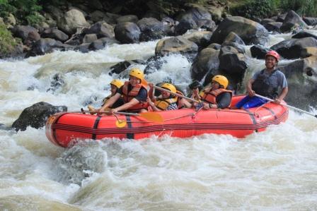Rafting di Bogor