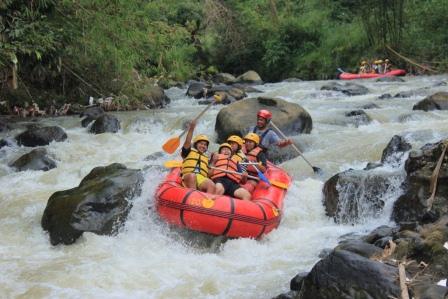 Tempat Rafting di Puncak Bogor